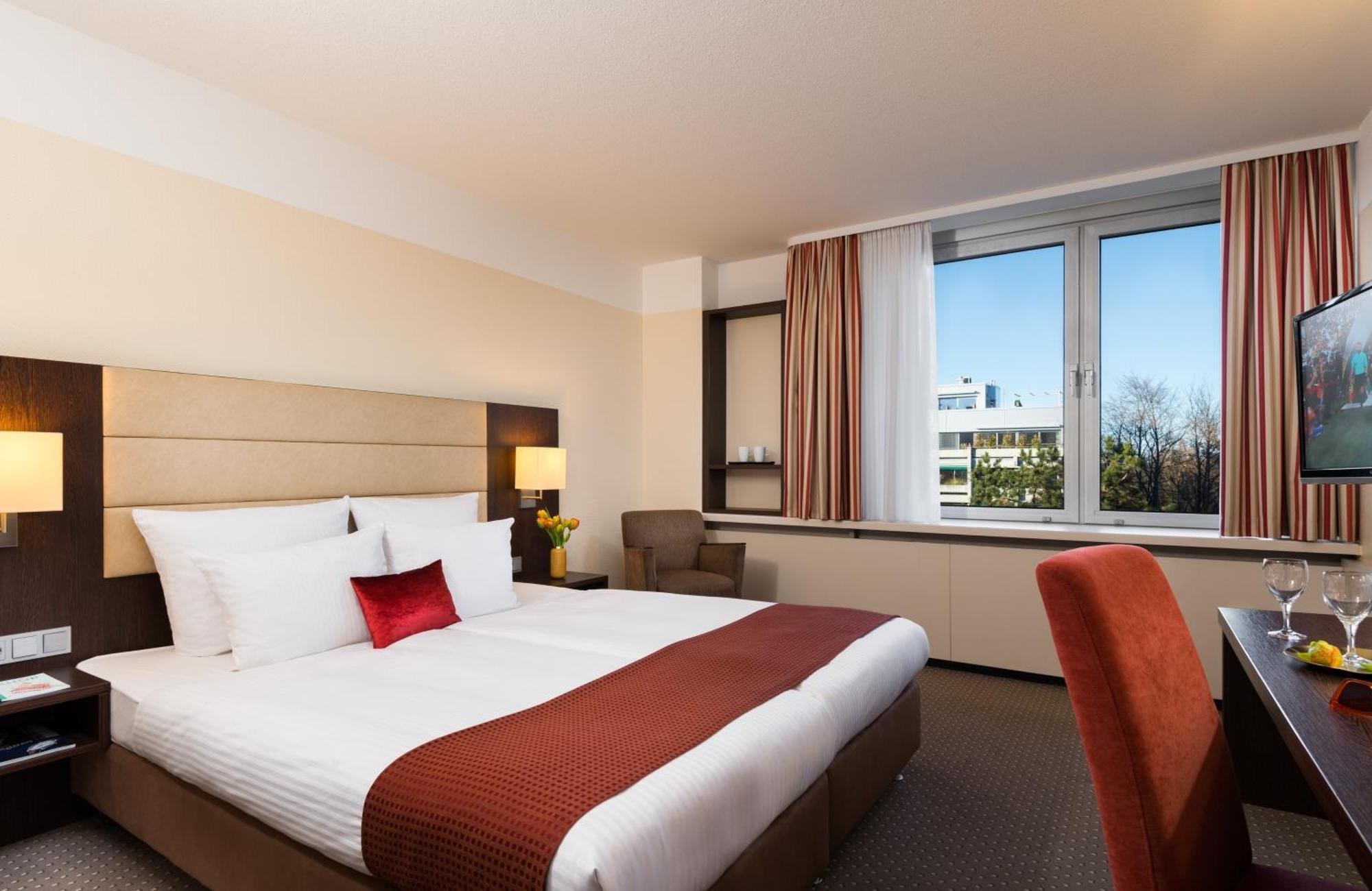 Leonardo Hotel Munich Arabellapark Buitenkant foto